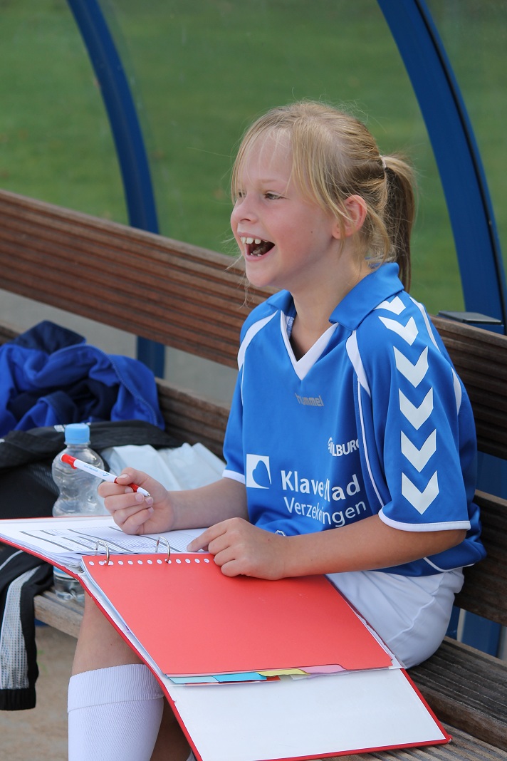 Wedstrijd 1 E2 104.JPG